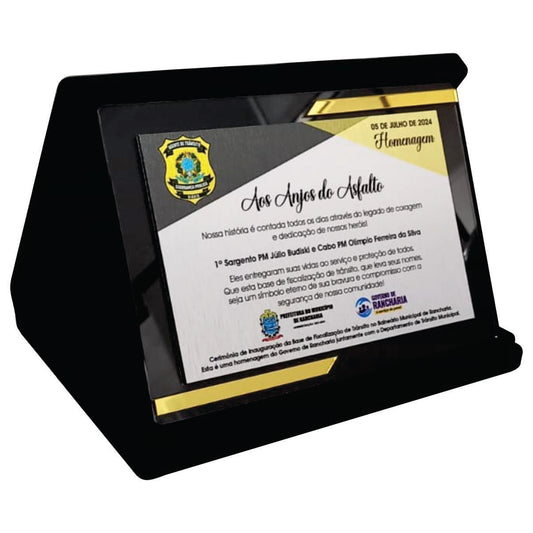 PLACA DE HOMENAGEM COM ESTOJO DE VELUDO